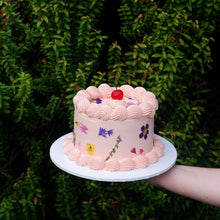 Load image into Gallery viewer, Vintage Flower Power